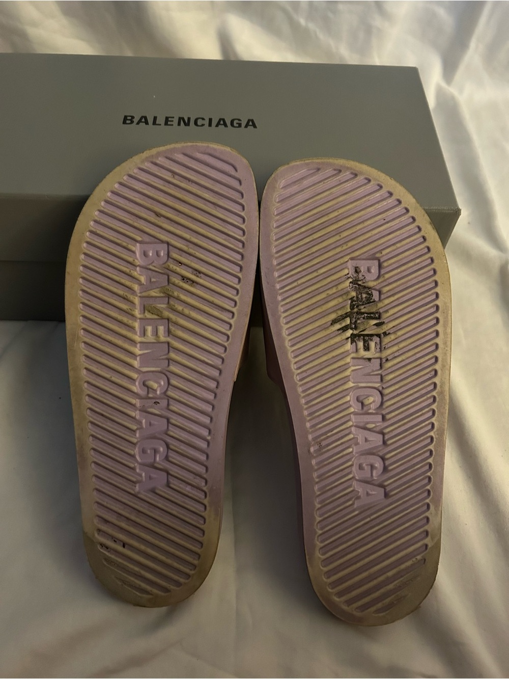 Balenciaga Lilac Pool Slide Sandal - Picture 5 of 6